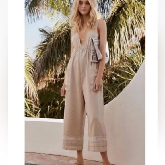 Spell & the Gypsy collective Paloma linen jumpsuit - Picture 4 of 12